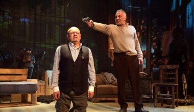 İBB Şehir Tiyatroları “Geçmişin Gölgesi” Oyunuyla Ataşehir’de