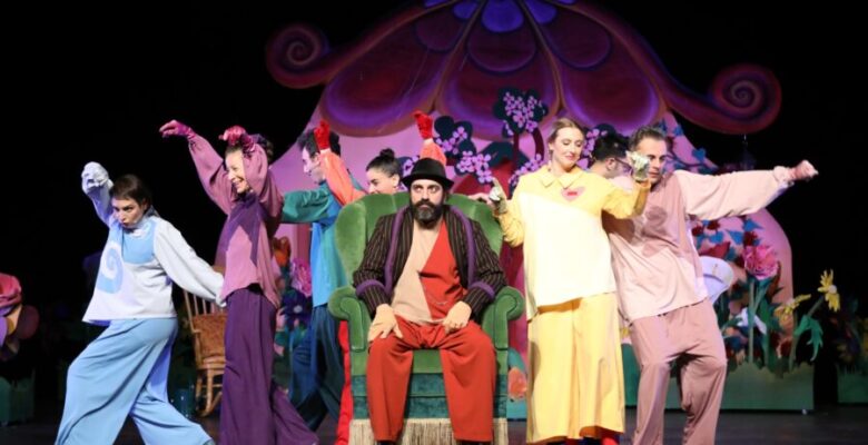 İBB Şehir Tiyatroları, Sömestir Tatilinde Perdelerini Çocuklar İçin Açıyor