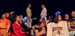 Nilüfer Belediyesi Kent Tiyatrosu “Lüküs Hayat”