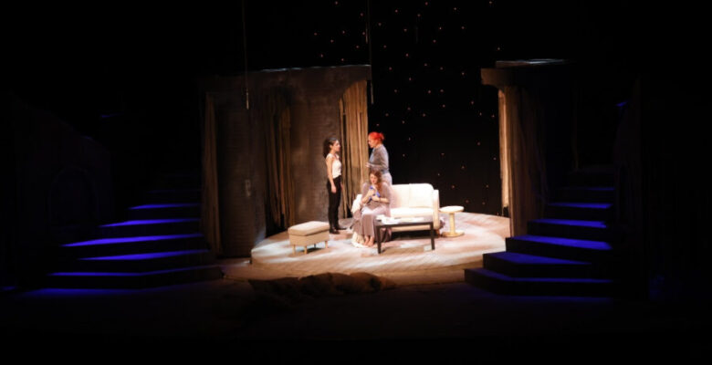 Devlet Tiyatroları İstanbul 4. Uluslararası Kadın Oyun