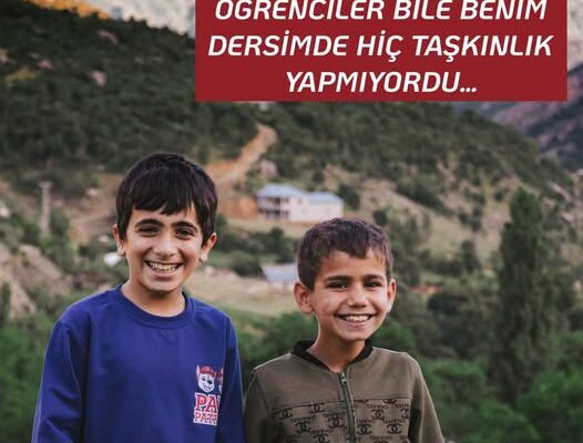 HERKESİN YAKA SİLKTİĞİ ÖĞRENCİLER BİLE BENİM DERSİMDE HİÇ TAŞKINLIK YAPMIYORDU… HERKESİN YAKA SİLKTİĞİ ÖĞRENCİLER BİLE BENİM DERSİMDE HİÇ TAŞKINLIK YAPMIYORDU…