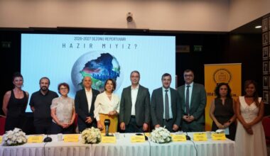 İBB Şehir Tiyatroları 2026-2027 Sezonunu Açıyor: “Hazır Mıyız?”