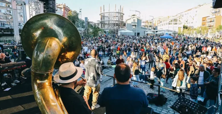 36. kez İstanbul’da müzikseverlerle buluşacak olan Akbank Caz Festivali, 36. kez İstanbul’da müzikseverlerle buluşacak olan Akbank Caz Festivali,