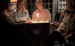 Sahnede Paranormal Korku Devam Ediyor: